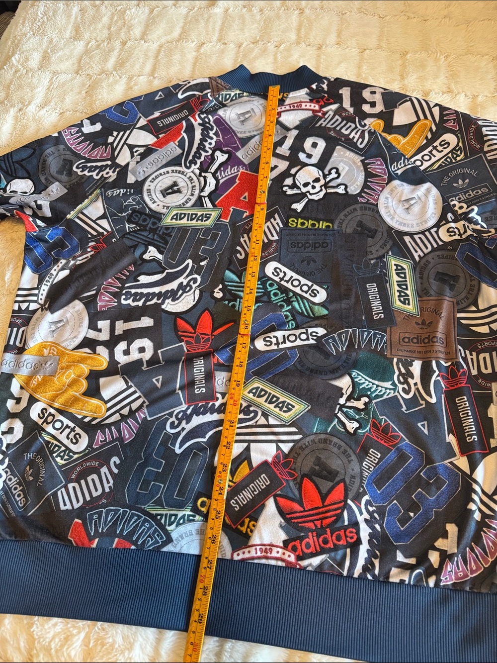 Adidas - All Over Print Logo Zip Up Jacket. Mens 2XL. Logo and Skull print - Picture 8 of 11